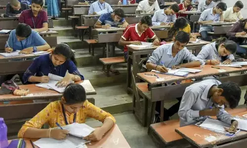 ವಿಜಯನಗರ | ವಸತಿ ಶಾಲೆ ವಿದ್ಯಾರ್ಥಿಗಳ ಪ್ರವೇಶ ಪತ್ರ ಡೌನ್‍ಲೋಡ್‍ಗೆ ಸೂಚನೆ