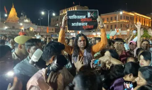 ಜೈಪುರ ಮಸೀದಿಯ ಬಳಿ ಉದ್ವಿಗ್ನ ಪರಿಸ್ಥಿತಿಗೆ ಕಾರಣವಾದ ಪೋಸ್ಟರ್; ಬಿಜೆಪಿ ಶಾಸಕನ ವಿರುದ್ಧ ಎಫ್‌ಐಆರ್