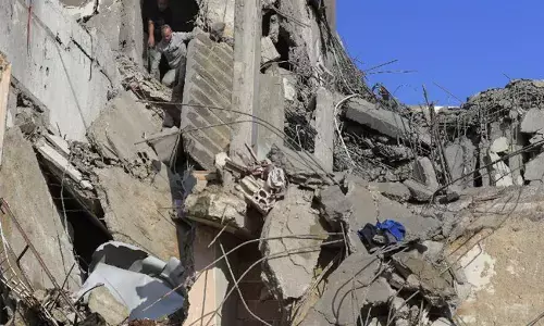 ಗಾಝಾ: ಇಸ್ರೇಲ್ ದಾಳಿಯಲ್ಲಿ ಕನಿಷ್ಠ 17 ಮಂದಿ ಮೃತ್ಯು