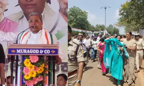 ಸಿಎಂ ಸಿದ್ದರಾಮಯ್ಯ ಭಾಷಣ ವೇಳೆ ಗದ್ದಲ ಎಬ್ಬಿಸಿದ ಬಿಜೆಪಿ ಕಾರ್ಯಕರ್ತೆಯರು