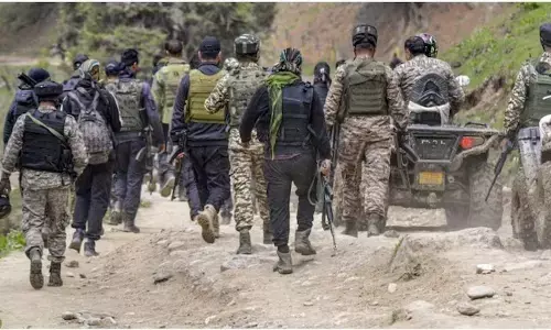 ಪಹಲ್ಗಾಮ್ ದಾಳಿ | ಜವಾಬ್ದಾರಿಯುತ ರೀತಿಯ ಪರಿಹಾರ ಕ್ರಮ: ಭಾರತ, ಪಾಕಿಸ್ತಾನಕ್ಕೆ ಅಮೆರಿಕ ಒತ್ತಾಯ