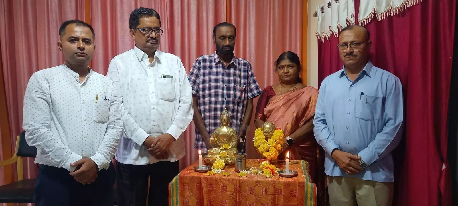 ಕಲಬುರಗಿ | ದಮನಿತರ ಧ್ವನಿಯಾದವರು ವಿನೋದ ಕುಮಾರ ಶುಕ್ಲ : ರಿಯಾಝ್ ಅಹಮದ್ ಬೋಡೆ ಕಲಬುರಗಿ | ದಮನಿತರ ಧ್ವನಿಯಾದವರು ವಿನೋದ ಕುಮಾರ ಶುಕ್ಲ : ರಿಯಾಝ್ ಅಹಮದ್ ಬೋಡೆ