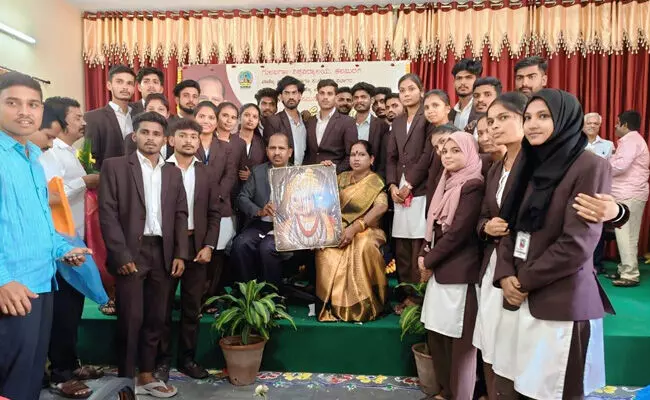 ಕಲಬುರಗಿ | ವಿದ್ಯಾರ್ಥಿ ಸಮೂಹದ ಅಚ್ಚುಮೆಚ್ಚಿನ ಪ್ರಾಧ್ಯಾಪಕ ಪ್ರೊ.ಎ.ಪಿ.ಹೊಸಮನಿ : ಪ್ರೊ.ಗೂರು ಶ್ರೀರಾಮುಲು