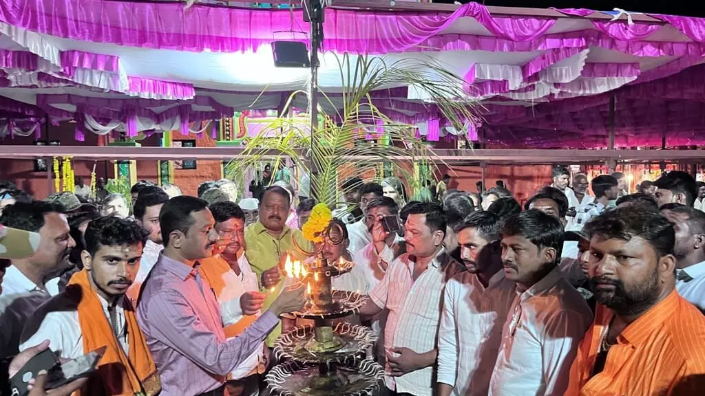 ಕಲಬುರಗಿ | ಖಜೂರಿ ಕೊರಣೇಶ್ವರ ಜಾತ್ರೆಯಲ್ಲಿ ಕುಸ್ತಿ ಪಂದ್ಯಾವಳಿ, ಲಕ್ಷ ದೀಪೋತ್ಸವದ ಅದ್ದೂರಿ ಸಂಭ್ರಮ