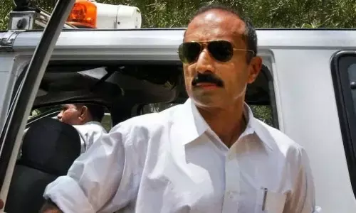 ಕಸ್ಟಡಿ ಸಾವು ಪ್ರಕರಣ : ಮಾಜಿ ಐಪಿಎಸ್ ಅಧಿಕಾರಿ ಸಂಜೀವ್ ಭಟ್ ಜಾಮೀನು ಅರ್ಜಿ ವಜಾಗೊಳಿಸಿದ ಸುಪ್ರೀಂ ಕೋರ್ಟ್