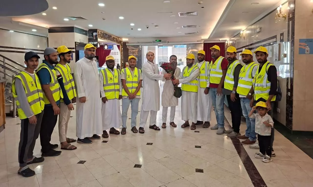 ಮದೀನಾ ಮುನವ್ವರ ತಲುಪಿದ ಕರ್ನಾಟಕದ ಹಜ್ ಯಾತ್ರಾರ್ಥಿಗಳು: ಬರಮಾಡಿಕೊಂಡ ಕೆಸಿಎಫ್ ಹಜ್ ಸ್ವಯಂಸೇವಕರ ತಂಡ