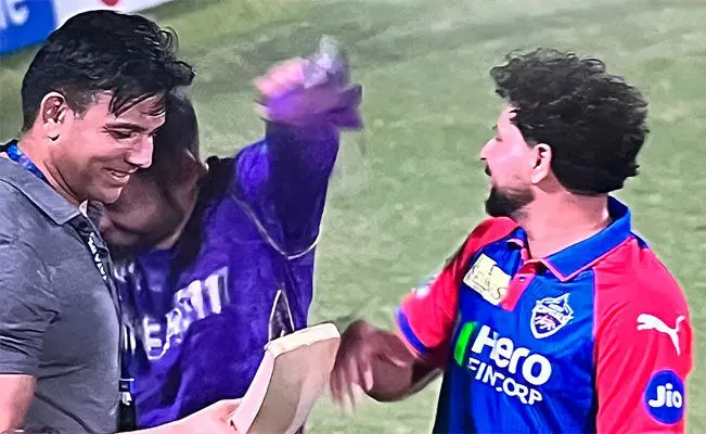 IPL : ಪಂದ್ಯದ ನಂತರ ರಿಂಕು ಸಿಂಗ್‌ ಕೆನ್ನೆಗೆ ಹೊಡೆದ ಕುಲದೀಪ್ ಯಾದವ್!