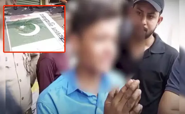 ಅಲಿಗಢ: 15 ವರ್ಷದ ಬಾಲಕನಿಗೆ ಗುಂಪಿನಿಂದ ಹಲ್ಲೆ; ಪಾಕ್ ರಾಷ್ಟ್ರಧ್ಜಜದ ಮೇಲೆ ಮೂತ್ರವಿಸರ್ಜಿಸುವಂತೆ ಬಲವಂತ