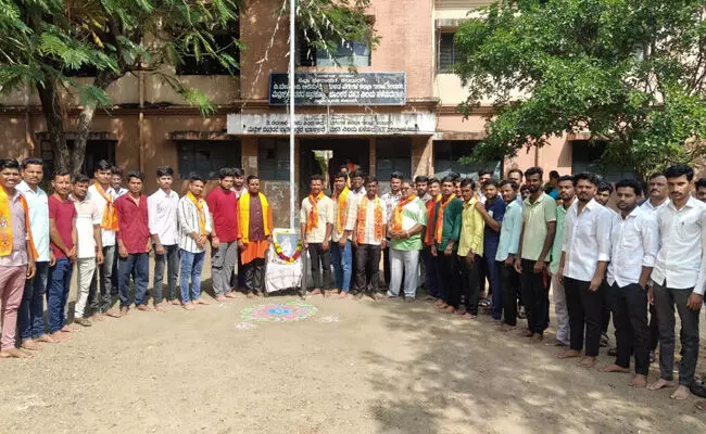 ಕಲಬುರಗಿ | ಗುಲ್ಬರ್ಗಾ ವಿವಿಯ ವಸತಿ ನಿಲಯದಲ್ಲಿ ಬಸವ ಜಯಂತಿ ಆಚರಣೆ