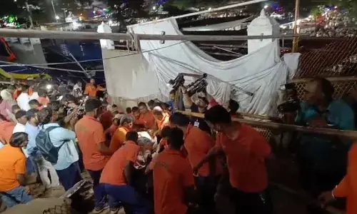 ಆಂಧ್ರಪ್ರದೇಶ | ಉತ್ಸವದ ವೇಳೆ ದೇವಾಲಯದ ಗೋಡೆ ಕುಸಿತ : 8 ಮಂದಿ ಭಕ್ತರು ಮೃತ್ಯು