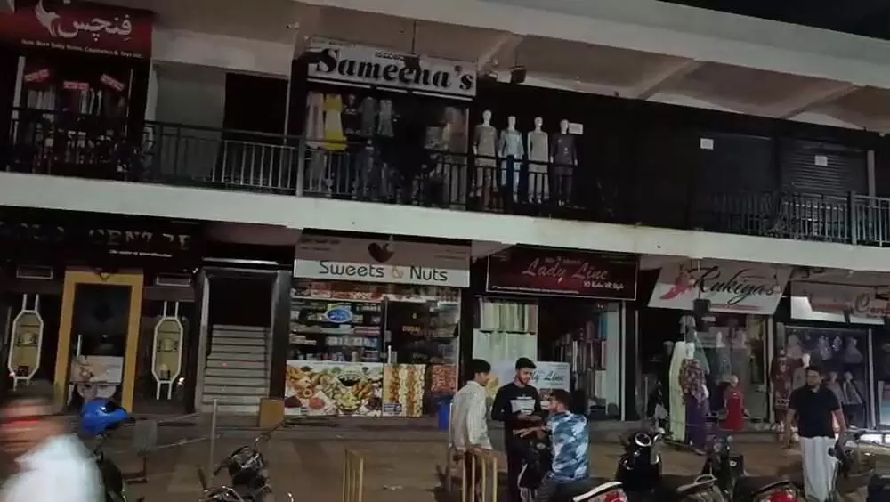 ಭಟ್ಕಳ: ವಕ್ಫ್ ತಿದ್ದುಪಡಿ ಕಾಯ್ದೆ ವಿರುದ್ಧದ ಬತ್ತಿ ಗುಲ್ ಚಳವಳಿ ಗೆ ಉತ್ತಮ ಪ್ರತಿಕ್ರಿಯೆ