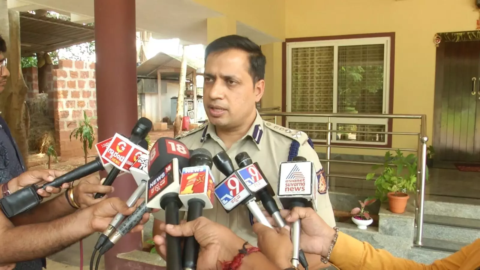 ಅಶ್ರಫ್ ನ ಗುಂಪು ಹತ್ಯೆ | ಪಾಕಿಸ್ತಾನ ಪರ ಘೋಷಣೆಯ ಯಾವುದೇ ಸಾಕ್ಷ್ಯ ಸಿಕ್ಕಿಲ್ಲ : ಕಮಿಷನರ್ ಅಶ್ರಫ್ ನ ಗುಂಪು ಹತ್ಯೆ | ಪಾಕಿಸ್ತಾನ ಪರ ಘೋಷಣೆಯ ಯಾವುದೇ ಸಾಕ್ಷ್ಯ ಸಿಕ್ಕಿಲ್ಲ : ಕಮಿಷನರ್