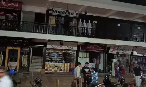 ಭಟ್ಕಳ: ವಕ್ಫ್ ತಿದ್ದುಪಡಿ ಕಾಯ್ದೆ ವಿರುದ್ಧದ ಬತ್ತಿ ಗುಲ್ ಚಳವಳಿ ಗೆ ಉತ್ತಮ ಪ್ರತಿಕ್ರಿಯೆ