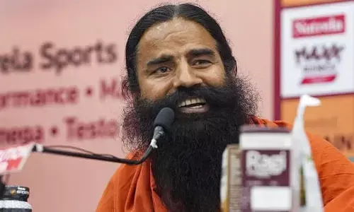 ರಾಮದೇವ್ ತನ್ನದೇ ಲೋಕದಲ್ಲಿ ಬದುಕುತ್ತಿದ್ದಾರೆ : ಶರಬತ್ ಜಿಹಾದ್ ಹೇಳಿಕೆಗೆ ದಿಲ್ಲಿ ಹೈಕೋರ್ಟ್ ತರಾಟೆ