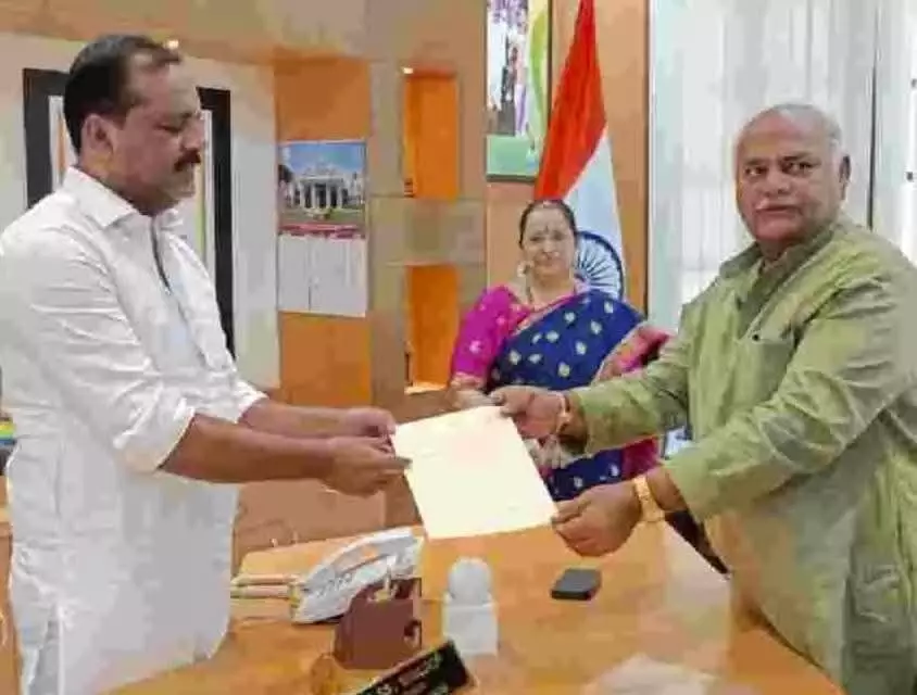 ಶಾಸಕ ಸ್ಥಾನಕ್ಕೆ ಶಿವಾನಂದ ಎಸ್. ಪಾಟೀಲ ರಾಜೀನಾಮೆ ಶಾಸಕ ಸ್ಥಾನಕ್ಕೆ ಶಿವಾನಂದ ಎಸ್. ಪಾಟೀಲ ರಾಜೀನಾಮೆ