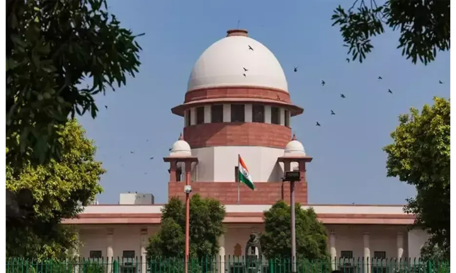 ಪಹಲ್ಗಾಮ್ ಉದ್ವಿಗ್ನತೆ ನಡುವೆ ಅಕ್ಸೆಂಚರ್ ಉದ್ಯೋಗಿಯ ಗಡಿಪಾರನ್ನು ತಡೆಹಿಡಿದ ಸುಪ್ರೀಂ ಕೋರ್ಟ್