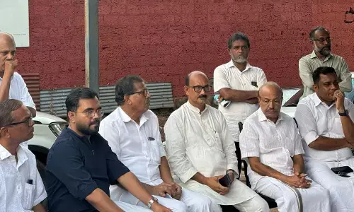 ಮಂಗಳೂರು ಗುಂಪು ಹಲ್ಲೆಯಿಂದ ಮೃತಪಟ್ಟ ಅಶ್ರಫ್  ಮನೆಗೆ ಭೇಟಿ ನೀಡಿದ ಕೆಪಿಸಿಸಿ ಪ್ರಧಾನ ಕಾರ್ಯದರ್ಶಿ ಟಿ ಎಂ ಶಾಹಿದ್ ತೆಕ್ಕಿಲ್