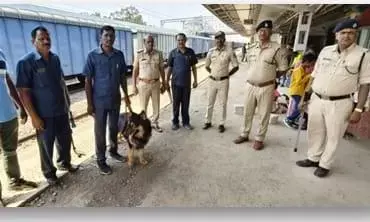 ಬೀದರ್ | ರೈಲು ನಿಲ್ದಾಣದಲ್ಲಿ ಅನುಮಾನಾಸ್ಪದ ಚಟುವಟಿಕೆ ಕಂಡು ಬಂದರೆ 139ಕ್ಕೆ ಕರೆ ಮಾಡಿ : ಎಂ.ಪ್ರಸಾದ್