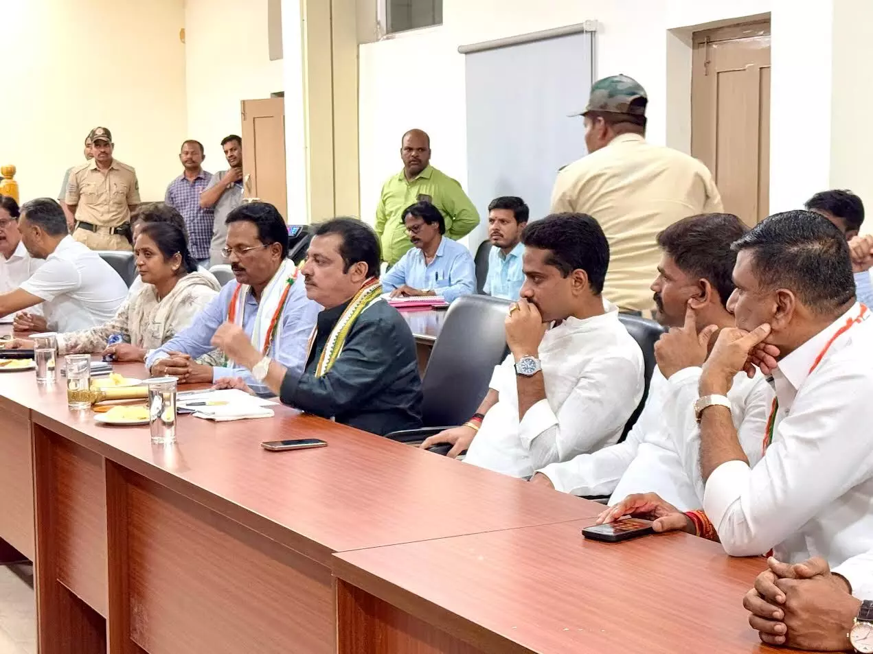 ವಿಜಯನಗರ‌ ಜಿಲ್ಲಾ ಕ್ರೀಡಾಂಗಣ ಪರಿಶೀಲನೆ ನಡೆಸಿದ ಸಚಿವ ಝಮೀರ್‌ ಅಹ್ಮದ್