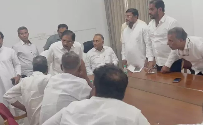 ರಾಜ್ಯ ಗೃಹ ಸಚಿವರನ್ನು ತರಾಟೆಗೆ ತೆಗೆದುಕೊಂಡ ದ.ಕ. ಜಿಲ್ಲಾ ಕಾಂಗ್ರೆಸ್ ಮುಖಂಡರು