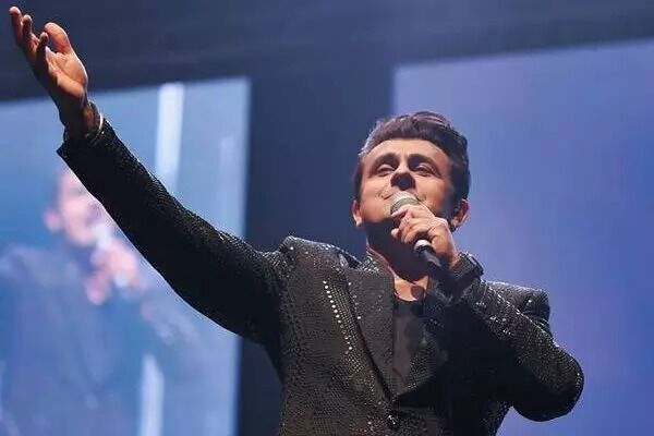 ಕನ್ನಡಿಗರು, ಕನ್ನಡ ಭಾಷೆಗೆ ಅವಮಾನ : ಗಾಯಕ ಸೋನು ನಿಗಮ್ ವಿರುದ್ಧ ಎಫ್‍ಐಆರ್ ದಾಖಲು