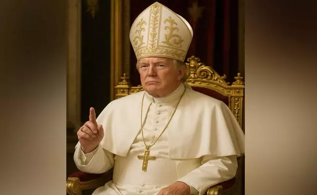 ತನ್ನ AI-ರಚಿತ ಚಿತ್ರವನ್ನೇ ಪೋಪ್ ಎಂದು ಪೋಸ್ಟ್ ಮಾಡಿದ ಟ್ರಂಪ್! ತನ್ನ AI-ರಚಿತ ಚಿತ್ರವನ್ನೇ ಪೋಪ್ ಎಂದು ಪೋಸ್ಟ್ ಮಾಡಿದ ಟ್ರಂಪ್!