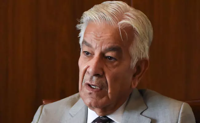 ಸಿಂಧೂ ನೀರನ್ನು ತಿರುಗಿಸುವ ಉದ್ದೇಶದ ಯಾವುದೇ ರಚನೆಯನ್ನು ಧ್ವಂಸಗೊಳಿಸುತ್ತೇವೆ: ಭಾರತಕ್ಕೆ ಪಾಕ್ ರಕ್ಷಣಾ ಸಚಿವರ ಬೆದರಿಕೆ