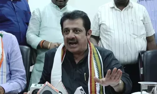 ಕೇಂದ್ರ ಸರ್ಕಾರ ಅವಕಾಶ ನೀಡಿದರೆ ಗಡಿಯಲ್ಲಿ ನಿಂತು ಪಾಕ್‌ ವಿರುದ್ಧ ಹೋರಾಟಕ್ಕೆ ಸಿದ್ಧ: ಸಚಿವ ಝಮೀರ್‌ ಅಹ್ಮದ್‌