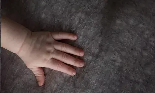 ಮಧ್ಯಪ್ರದೇಶ | ಆಧ್ಯಾತ್ಮಿಕ ನಾಯಕರೊಬ್ಬರ ಸಲಹೆಯಂತೆ ಆಮರಣಾಂತ ಉಪವಾಸ; ಮೆದುಳಿನ ರೋಗದಿಂದ ಬಳಲುತ್ತಿದ್ದ 3 ವರ್ಷದ ಬಾಲಕಿ ಮೃತ್ಯು