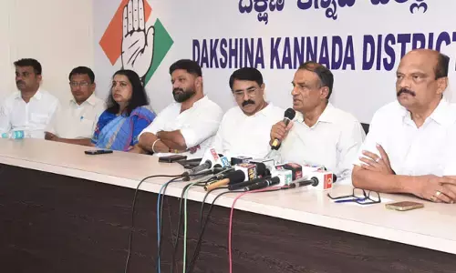 ಸುಹಾಸ್ ವಿರುದ್ಧ ರೌಡಿಶೀಟರ್ ತೆರೆದಾಗ ಯಾಕೆ ಮಾತನಾಡಿಲ್ಲ: ಬಿಜೆಪಿ ಶಾಸಕರಿಗೆ ಮಂಜುನಾಥ ಭಂಡಾರಿ ಪ್ರಶ್ನೆ