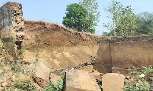 ಚಿಂಚೋಳಿ | ಶಾದಿಪುರ ಗ್ರಾಮದ ಕೆರೆ ದುರಸ್ತಿಗೆ ಆಗ್ರಹ