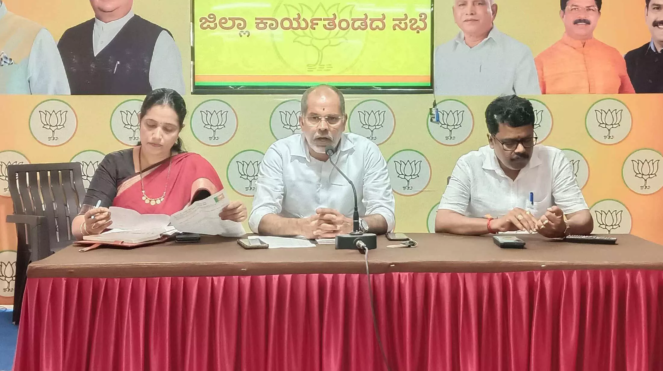 ಭಾರತೀಯರು ಜಾತ್ಯಾತೀತ, ಧರ್ಮಾತೀತವಾಗಿ ಸಂಭ್ರಮಿಸುವ ಸಂತಸದ ಕ್ಷಣ: ಕಿಶೋರ್ ಕುಮಾರ್ ಭಾರತೀಯರು ಜಾತ್ಯಾತೀತ, ಧರ್ಮಾತೀತವಾಗಿ ಸಂಭ್ರಮಿಸುವ ಸಂತಸದ ಕ್ಷಣ: ಕಿಶೋರ್ ಕುಮಾರ್