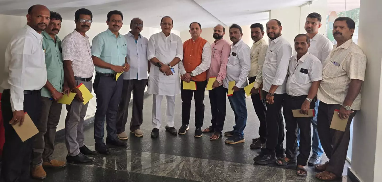 ಕಾಂಗ್ರೆಸ್ ಪ್ರಚಾರ ಸಮಿತಿಯ ಕಾರ್ಯಾಗಾರ ಕಾಂಗ್ರೆಸ್ ಪ್ರಚಾರ ಸಮಿತಿಯ ಕಾರ್ಯಾಗಾರ