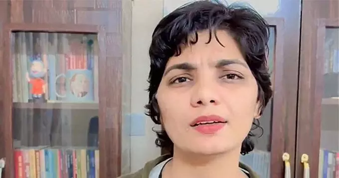 ಪಹಲ್ಗಾಮ್ ದಾಳಿ ಕುರಿತ ಜಾಲತಾಣ ಪೋಸ್ಟ್ ವಿವಾದ: ನೇಹಾ ಸಿಂಗ್ ವಿರುದ್ಧದ ದೂರು ವಜಾ ಪಹಲ್ಗಾಮ್ ದಾಳಿ ಕುರಿತ ಜಾಲತಾಣ ಪೋಸ್ಟ್ ವಿವಾದ: ನೇಹಾ ಸಿಂಗ್ ವಿರುದ್ಧದ ದೂರು ವಜಾ