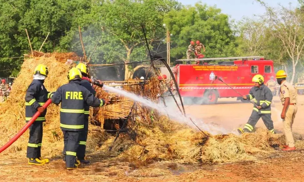 ರಾಯಚೂರಿನಲ್ಲಿ ಮಾಕ್‌ ಡ್ರಿಲ್: ಸೈರನ್ ಮೊಳಗಿಸಿ ಜನಜಾಗೃತಿ