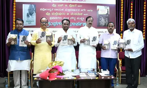 ಕಲಬುರಗಿ | ಸಮಾಜ ಸುಧಾರಣೆಗೆ ಹೋರಾಡುತ್ತಿರುವ ಸರ್ವೋನ್ನತ ನಾಯಕ ಡಾ.ಮಲ್ಲಿಕಾರ್ಜುನ ಖರ್ಗೆ : ಕಮಕನೂರು