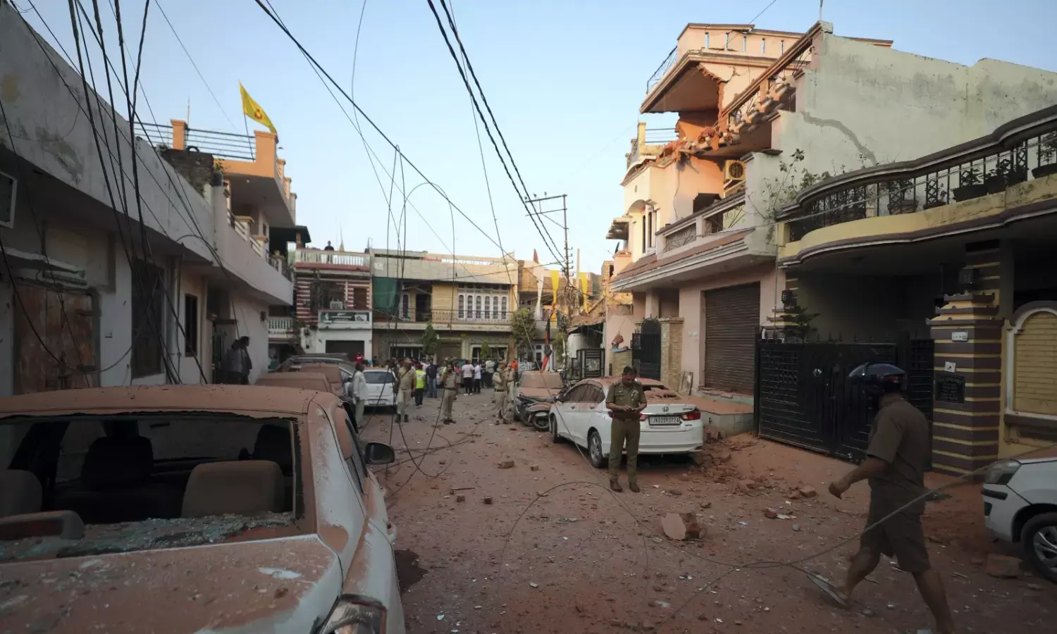 ಭಾರತ- ಪಾಕಿಸ್ತಾನ ಸಂಘರ್ಷ; ಚಿತ್ರಗಳಲ್ಲಿ ನೋಡಿ