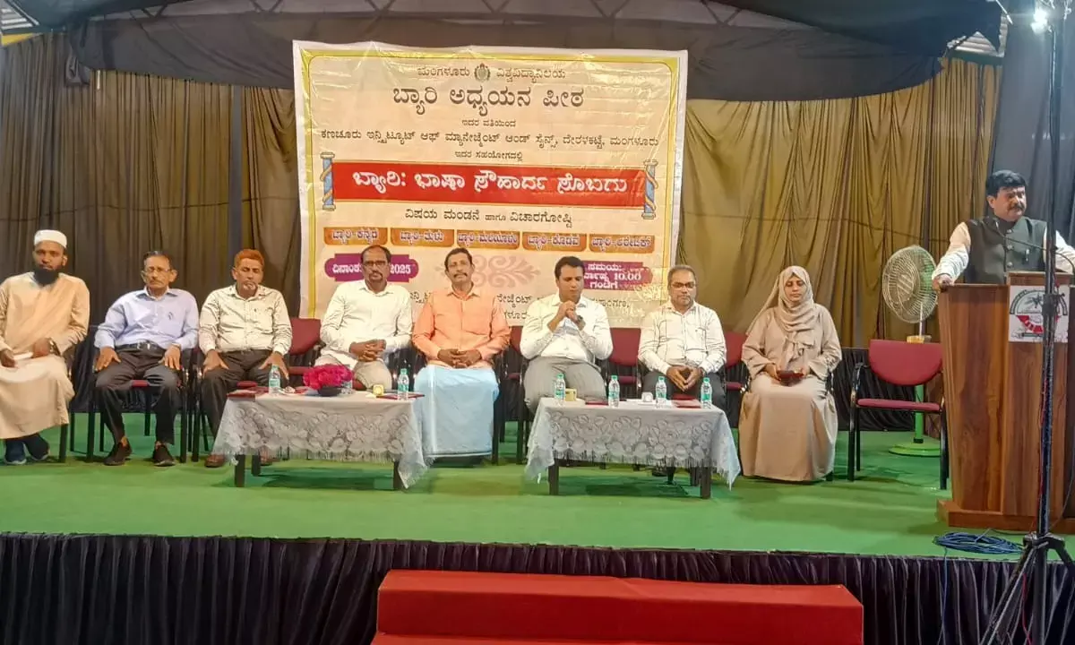 ಶಿಕ್ಷಣದ ಜೊತೆಗೆ ಭಾಷೆ, ಸಂಸ್ಕೃತಿಯ ಮೇಲೆ ಅಭಿಮಾನಪಡಿ: ಅಬ್ದುಲ್ ರಹ್ಮಾನ್