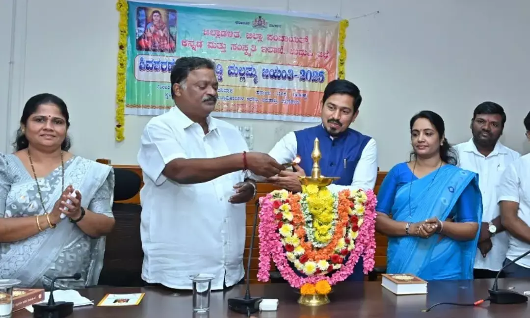 ಸಂತ, ಶರಣರ ಆದರ್ಶಗಳನ್ನು ಮುಂದಿನ ಪೀಳಿಗೆಗೆ ದಾಟಿಸಿ: ಎಡಿಸಿ ಅಬೀದ್ ಗದ್ಯಾಳ