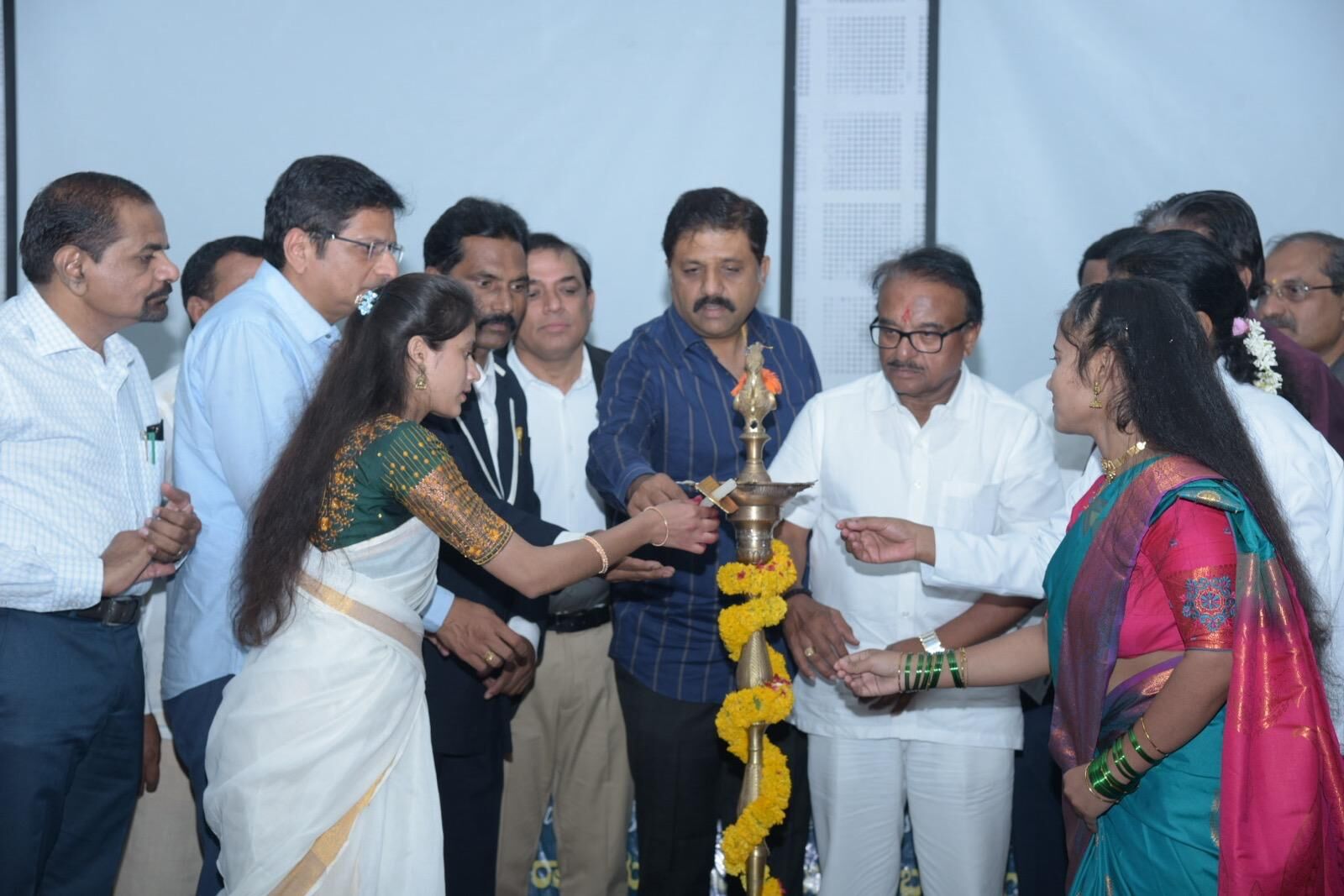 ದಾದಿಯರು ಆಸ್ಪತ್ರೆಗಳ ಬೆನ್ನೆಲುಬು : ಶಶೀಲ್ ಜಿ. ನಮೋಶಿ