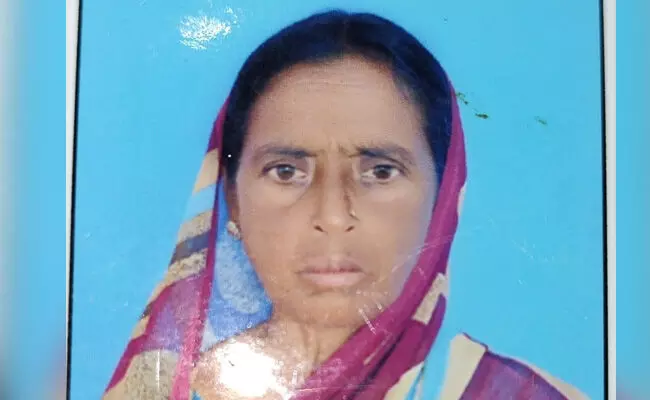 ಲಿಂಗಸುಗೂರು | ನರೇಗಾ ಕೂಲಿ ಕೆಲಸ ವೇಳೆ ಕುಸಿದು ಬಿದ್ದು ಮಹಿಳೆ ಮೃತ್ಯು