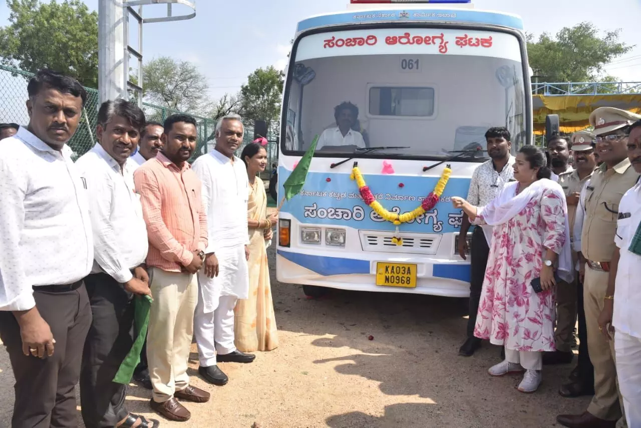 ಕಲಬುರಗಿ: ಚಿತ್ತಾಪುರ, ನಾಲವಾರ ಕೃಷಿ ಯಂತ್ರಧಾರ ಕೇಂದ್ರ ಲೊಕಾರ್ಪಣೆಗೊಳಿಸಿದ ಸಚಿವ ಪ್ರಿಯಾಂಕ್ ಖರ್ಗೆ