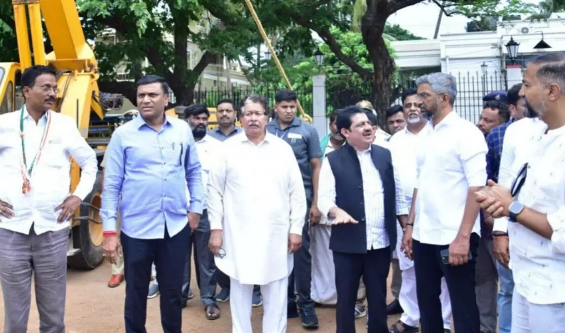 ಹೊಸಪೇಟೆಯಲ್ಲಿ ನಡೆಯಲಿರುವ ಸಾಧನಾ ಸಮಾವೇಶಕ್ಕೆ ಎರಡು ಲಕ್ಷ ಜನ ಸೇರುವ ನಿರೀಕ್ಷೆ: ಸಚಿವ ಝಮೀರ್ ಅಹ್ಮದ್ ಖಾನ್