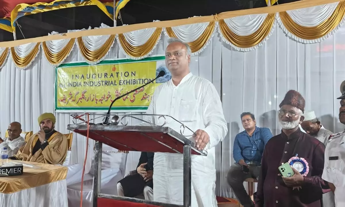 ಸೂಫಿ ಸಂತ ಪರಂಪರೆ ಮುಂದುವರೆಸಿಕೊಂಡು ಹೋಗಬೇಕಿದೆ: ಸಚಿವ ಪ್ರಿಯಾಂಕ್ ಖರ್ಗೆ ಸೂಫಿ ಸಂತ ಪರಂಪರೆ ಮುಂದುವರೆಸಿಕೊಂಡು ಹೋಗಬೇಕಿದೆ: ಸಚಿವ ಪ್ರಿಯಾಂಕ್ ಖರ್ಗೆ