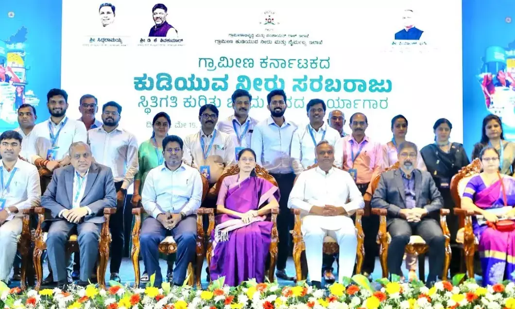 ‘ಕಾಯಕ ಗ್ರಾಮ ಯೋಜನೆ’ : ದುರ್ಬಲ ಗ್ರಾ.ಪಂ.ಗಳನ್ನು ದತ್ತು ಪಡೆದು ಅಭಿವೃದ್ಧಿಪಡಿಸಲು ಸಚಿವ ಪ್ರಿಯಾಂಕ್ ಖರ್ಗೆ ಕರೆ