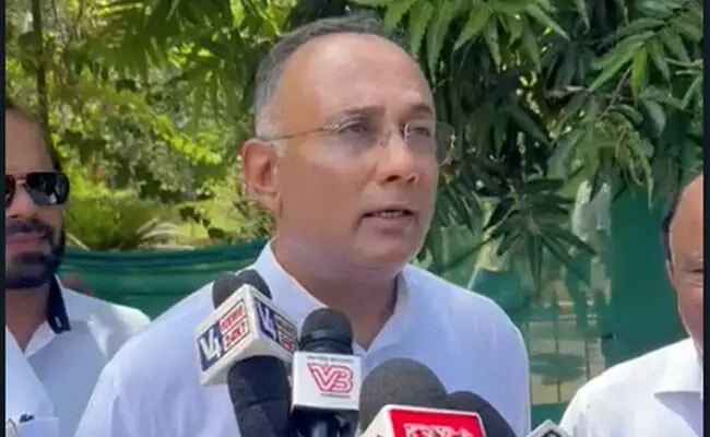 ಸುಳ್ಳಿನ ಆಧಾರದಲ್ಲಿ ದಂತ ಕತೆ ಕಟ್ಟುವ ಸಾಮರ್ಥ್ಯ ಪ್ರಧಾನಿ ಮೋದಿಗಿದೆ: ದಿನೇಶ್ ಗುಂಡೂರಾವ್