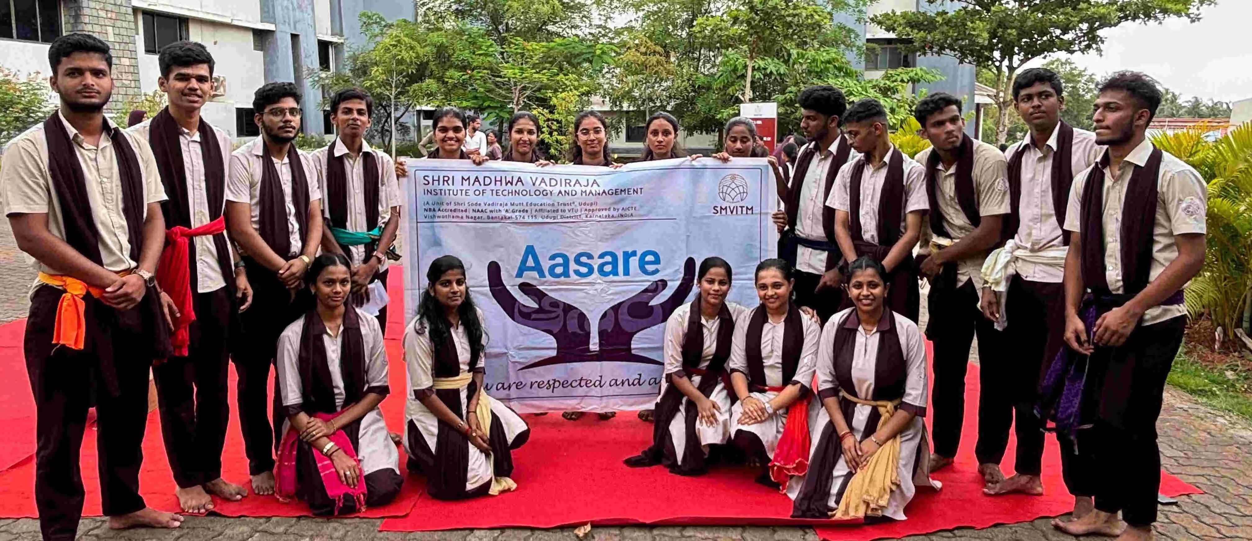 ವಿದ್ಯಾರ್ಥಿಗಳಿಂದ ‘ಮನೋವಿಕಾಸ’ ಬೀದಿನಾಟಕ ಪ್ರದರ್ಶನ ವಿದ್ಯಾರ್ಥಿಗಳಿಂದ ‘ಮನೋವಿಕಾಸ’ ಬೀದಿನಾಟಕ ಪ್ರದರ್ಶನ