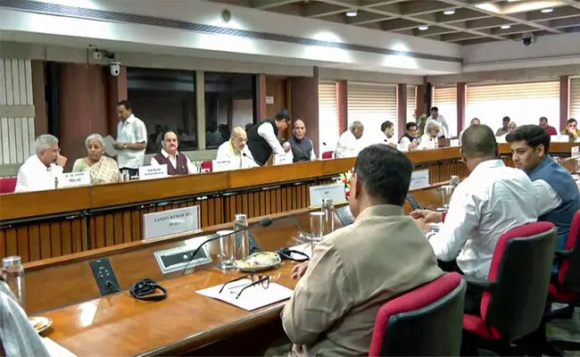 ಜಾಗತಿಕ ಮಟ್ಟದಲ್ಲಿ ಪಾಕ್ ಮೇಲೆ ಒತ್ತಡ ಹೇರಲು ನಿಯೋಗಗಳ ನಾಯಕರಾಗಿ ಏಳು ಸಂಸದರ ಆಯ್ಕೆ