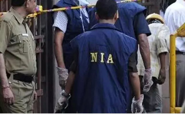 ಎನ್ಐಎಯಿಂದ ಐಸಿಸ್ ಸ್ಲೀಪರ್ ಸೆಲ್ನ ಇಬ್ಬರು ಶಂಕಿತರ ಬಂಧನ ಎನ್ಐಎಯಿಂದ ಐಸಿಸ್ ಸ್ಲೀಪರ್ ಸೆಲ್ನ ಇಬ್ಬರು ಶಂಕಿತರ ಬಂಧನ