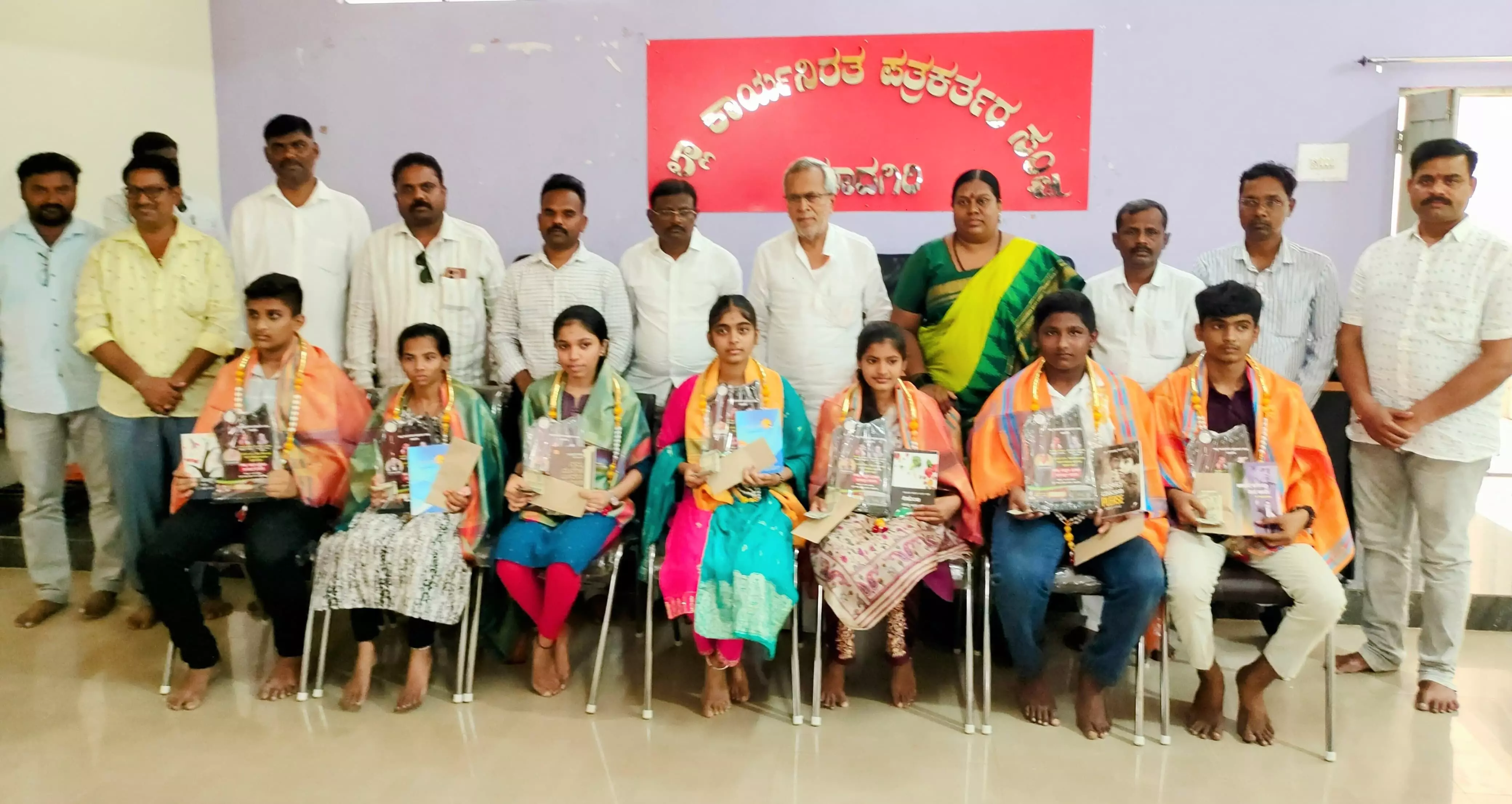 ಯಾದಗಿರಿ | ಪ್ರತಿಭಾ ಪ್ರೋತ್ಸಾಹವು ಶ್ಲಾಘನೀಯ : ಶಾಸಕ ಚೆನ್ನಾರೆಡ್ಡಿ ಪಾಟೀಲ್ ತುನ್ನೂರು